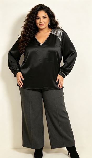 Immagine di CURVY GIRL EXCELLENT QUALITY BLOUSE